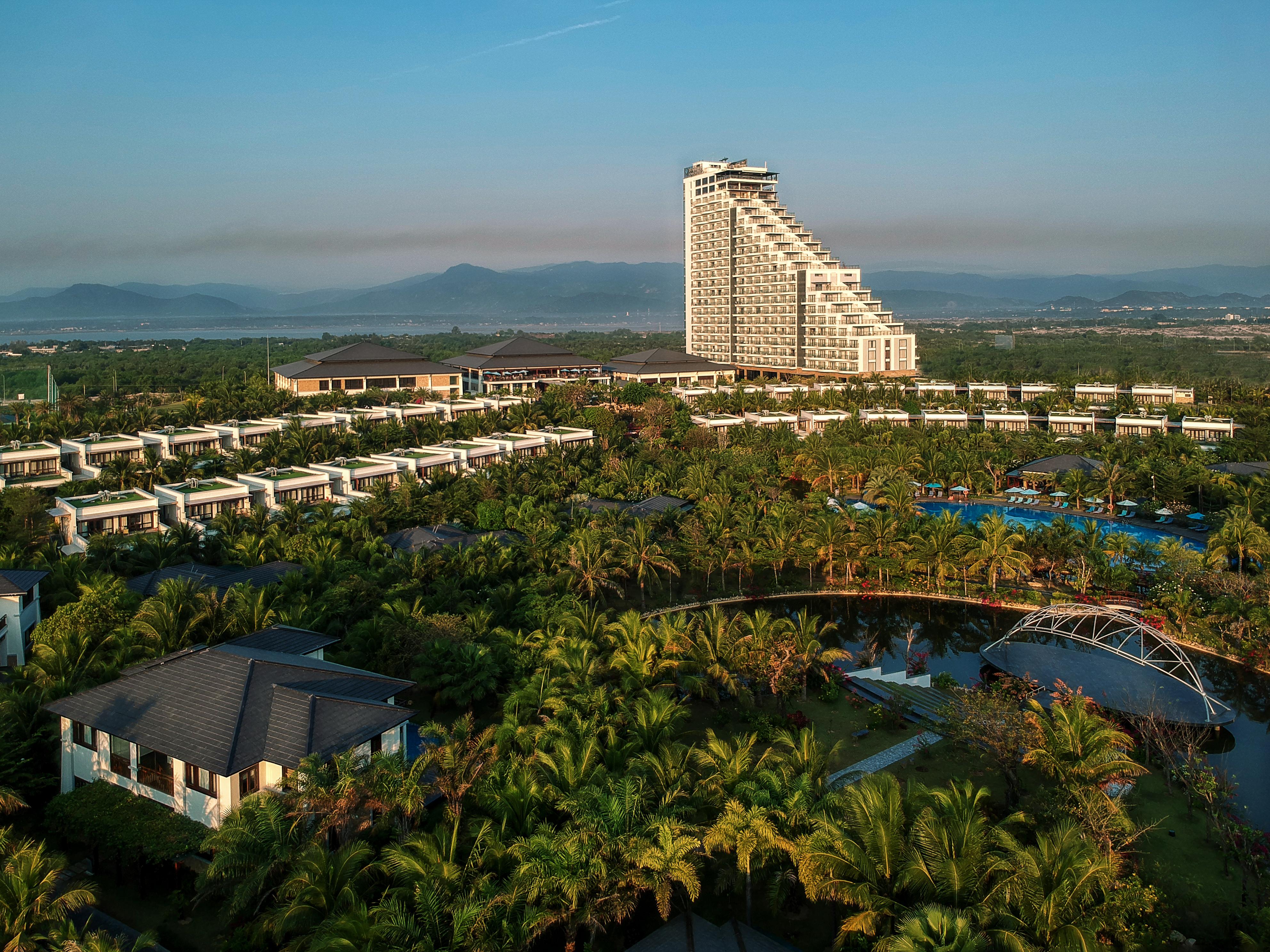 Duyen Ha Resort Cam Ranh Exterior photo